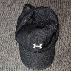 Under Armour Black Structured Sports Hat